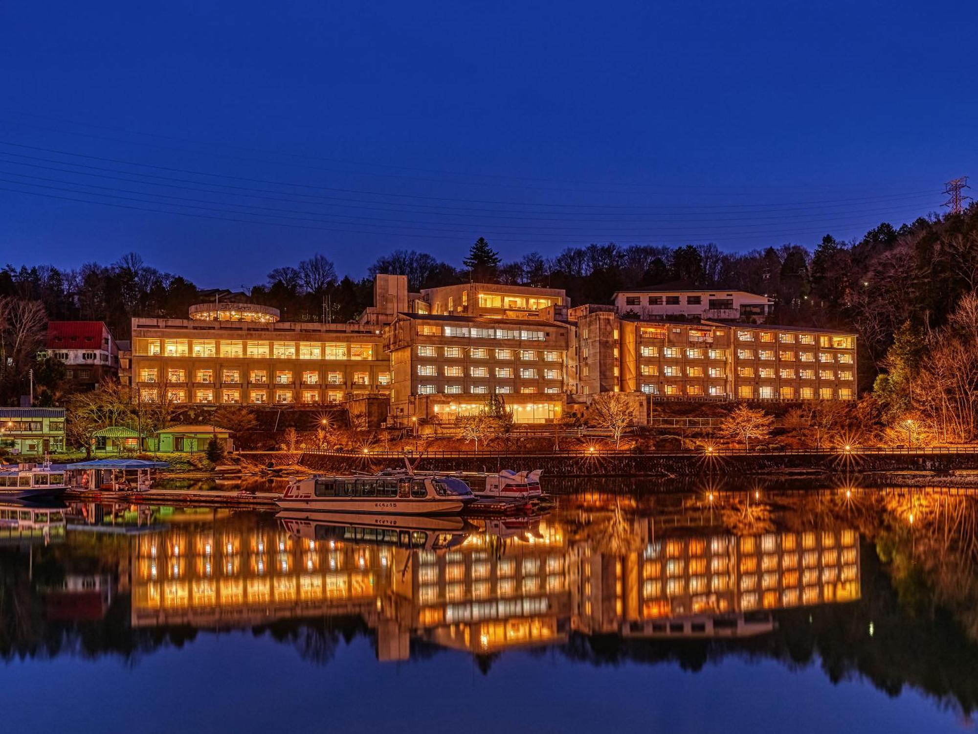 Ooedo Onsen Monogatari Enakyo Hotell Exteriör bild